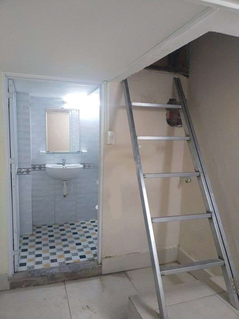 cho thuê Nguyên căn mặt tiền đường  Cách Mạng Tháng Tám Q.1